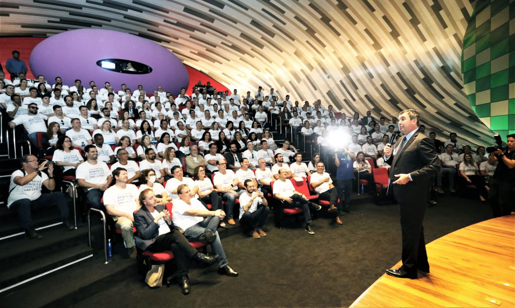 Com foco no equilíbrio fiscal, governador assina contrato de gestão com a Sefaz Com foco no equilíbrio fiscal, governador assina contrato de gestão com a Sefaz
