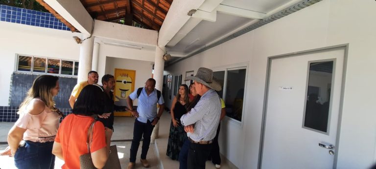 PRATICIDADE e CUSTO/BENEFÍCIO – Guerreiro visita escolas construída com sistemas modernos PRATICIDADE e CUSTO/BENEFÍCIO – Guerreiro visita escolas construída com sistemas modernos