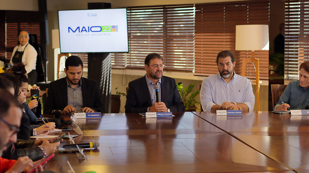 <strong>Em café da manhã com a imprensa, Longen destaca papel da indústria e detalha investimentos da Fiems</strong> <strong>Em café da manhã com a imprensa, Longen destaca papel da indústria e detalha investimentos da Fiems</strong>