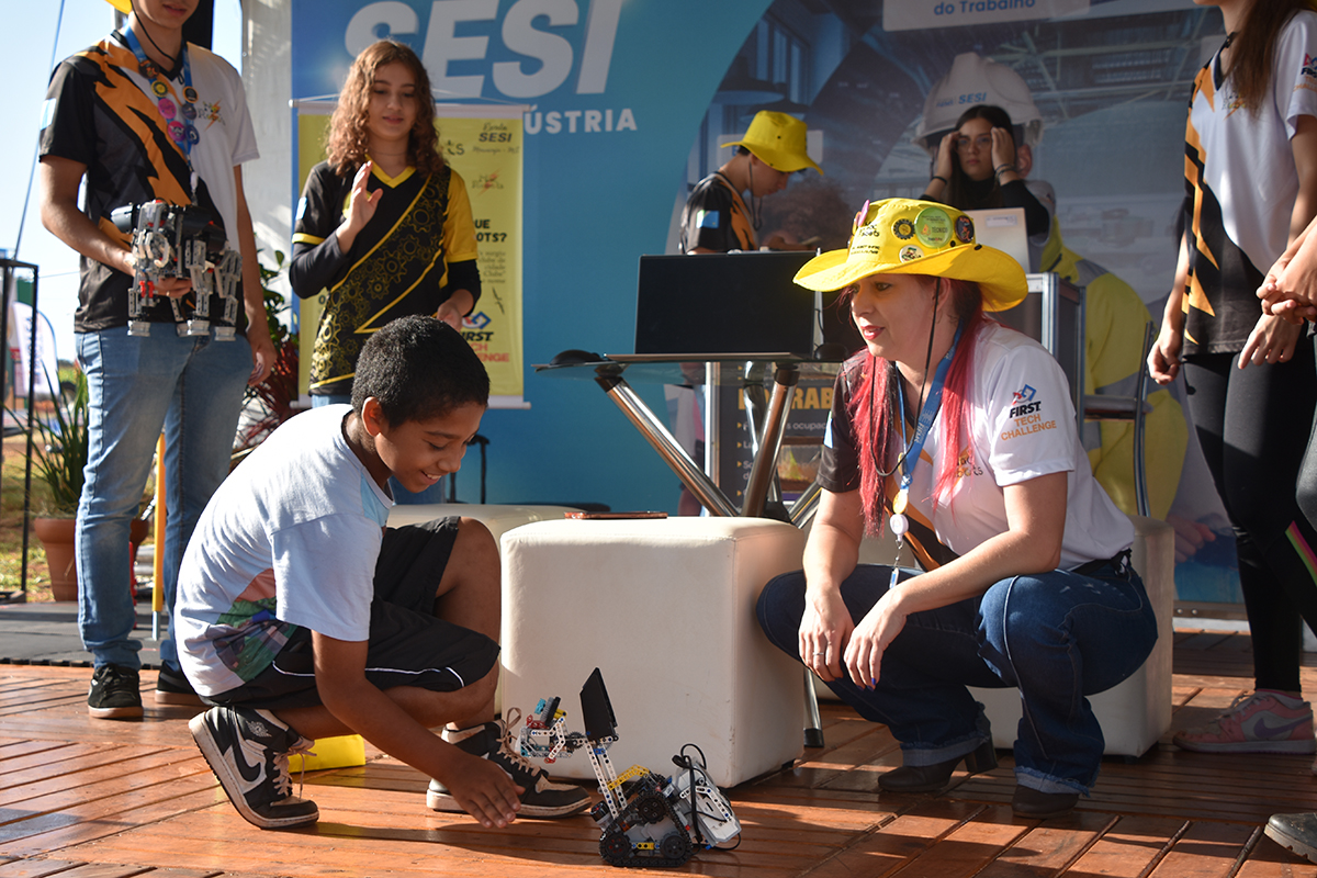 Sistema Fiems apresenta soluções tecnológicas e de inovação no Showtec 2023 em Maracaju Sistema Fiems apresenta soluções tecnológicas e de inovação no Showtec 2023 em Maracaju