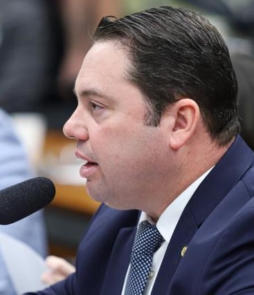 “Eles queriam nos matar”, diz ex-MST durante indagações de Rodolfo Nogueira na CPI “Eles queriam nos matar”, diz ex-MST durante indagações de Rodolfo Nogueira na CPI