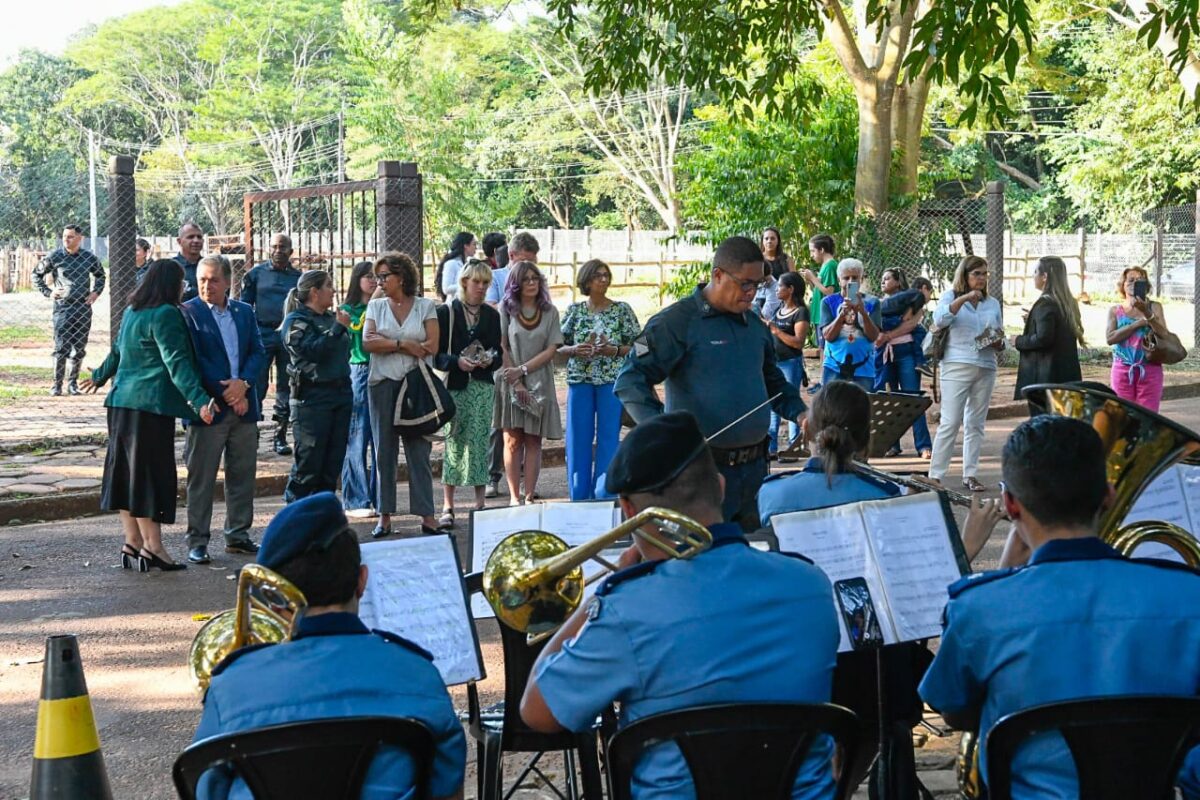 Cultura, turismo, artesanato e projetos sociais de MS são apresentados para comitiva diplomática da UE Cultura, turismo, artesanato e projetos sociais de MS são apresentados para comitiva diplomática da UE