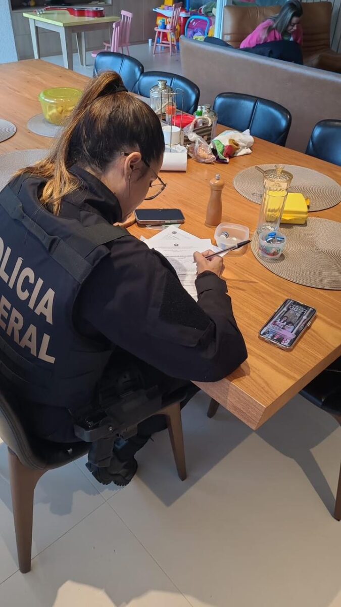PF deflagra operação em combate à importação de medicamentos de procedência ignorada PF deflagra operação em combate à importação de medicamentos de procedência ignorada