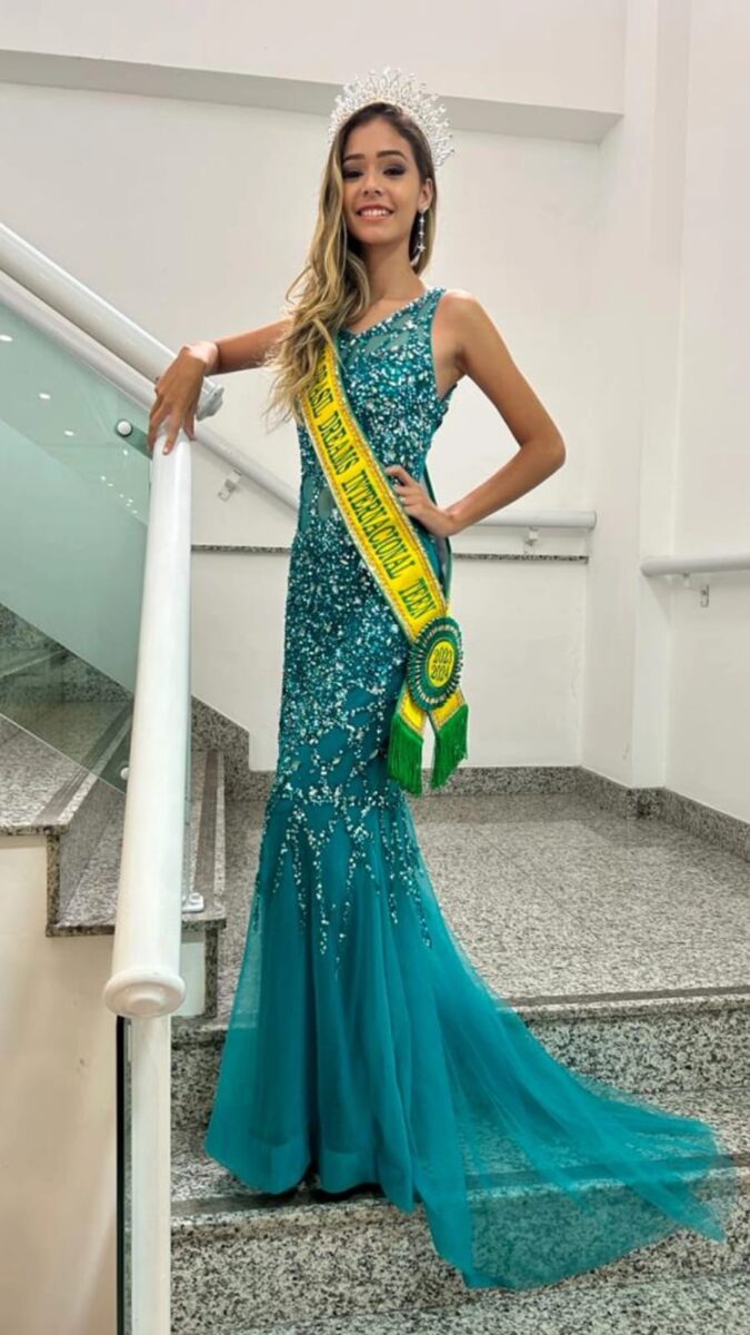 Após ganhar concurso nacional, miss três-lagoense representa MS em concurso de beleza no Peru