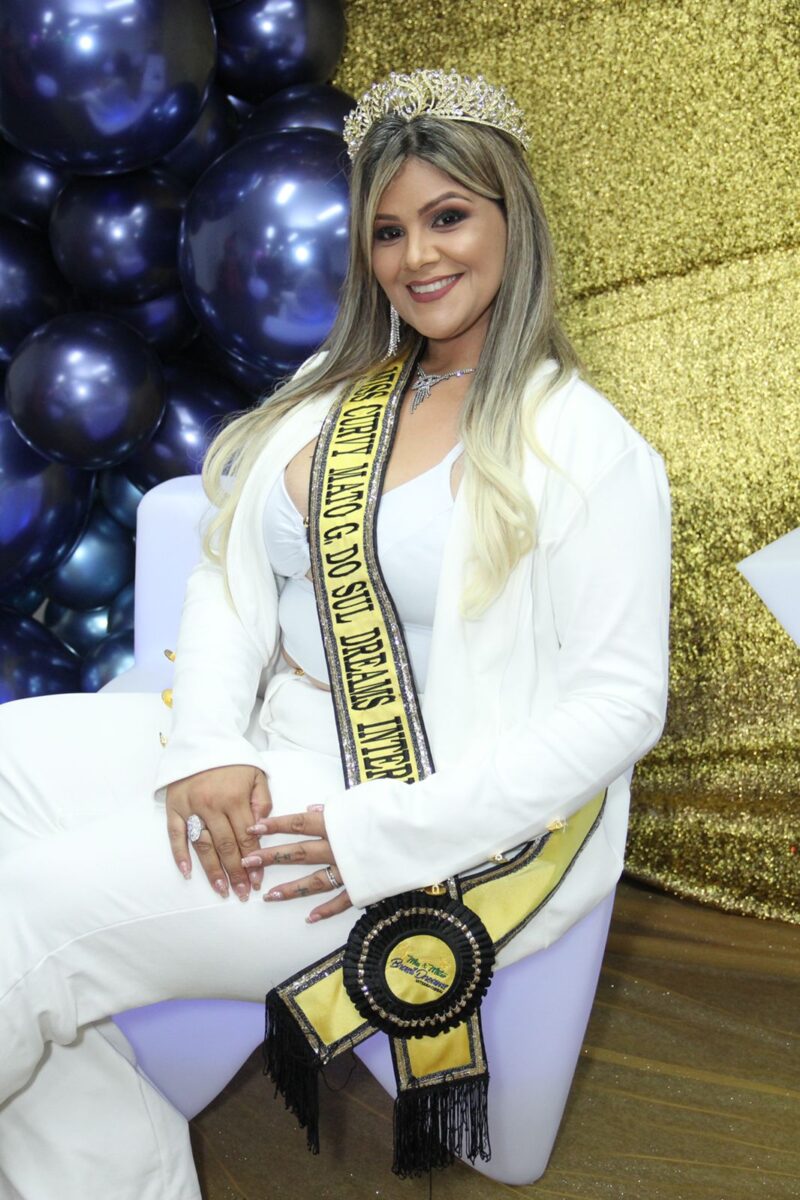 Miss de Ribas do Rio Pardo ganha título nacional e busca parcerias para participar de concurso internacional