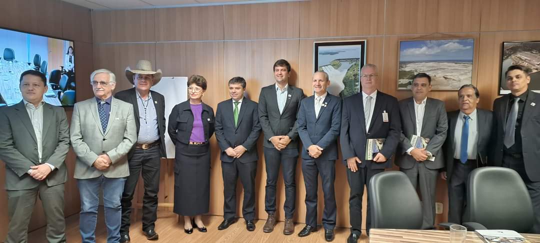 Ângelo Guerreiro participa de reuniões em Brasília e busca recursos hídricos para Três Lagoas Ângelo Guerreiro participa de reuniões em Brasília e busca recursos hídricos para Três Lagoas