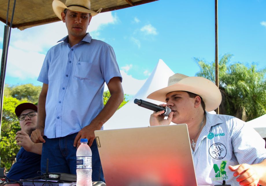 Ranch Sorting “Estância Rebucci” supera expectativas e atrai mais de 700 pessoas Ranch Sorting “Estância Rebucci” supera expectativas e atrai mais de 700 pessoas