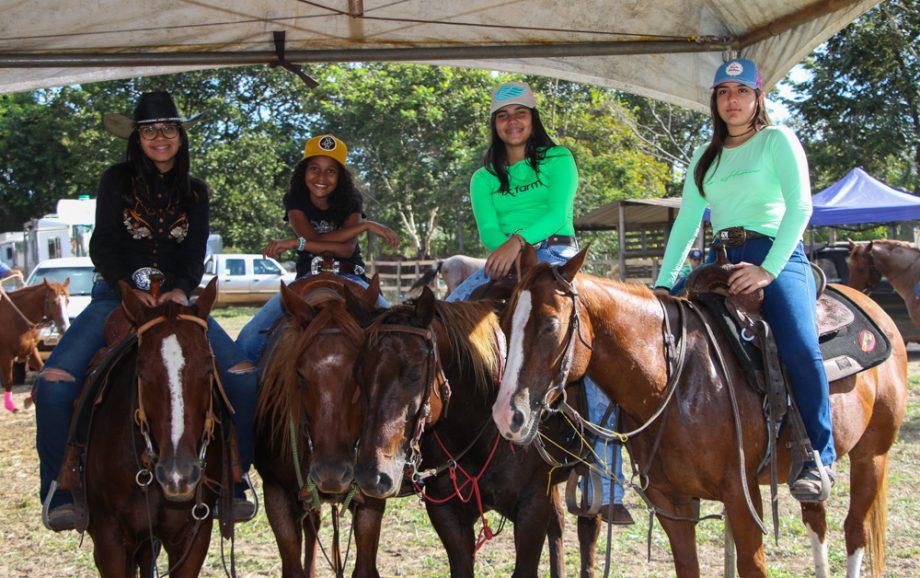 Ranch Sorting “Estância Rebucci” supera expectativas e atrai mais de 700 pessoas Ranch Sorting “Estância Rebucci” supera expectativas e atrai mais de 700 pessoas