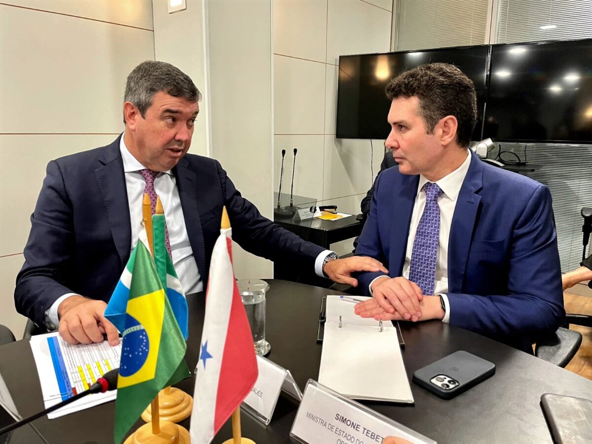 Governador se reúne com ministros e reforça parcerias com União para potencializar projetos de habitação Governador se reúne com ministros e reforça parcerias com União para potencializar projetos de habitação