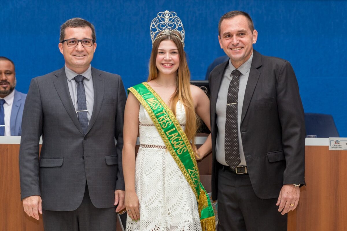 Câmara entrega moções para UTI do Hospital Auxiliadora Câmara entrega moções para UTI do Hospital Auxiliadora