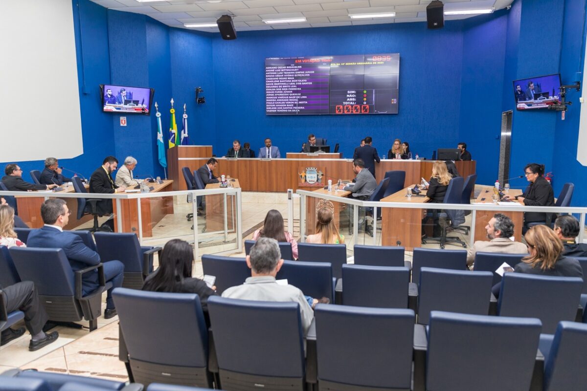 Câmara entrega moções para UTI do Hospital Auxiliadora Câmara entrega moções para UTI do Hospital Auxiliadora