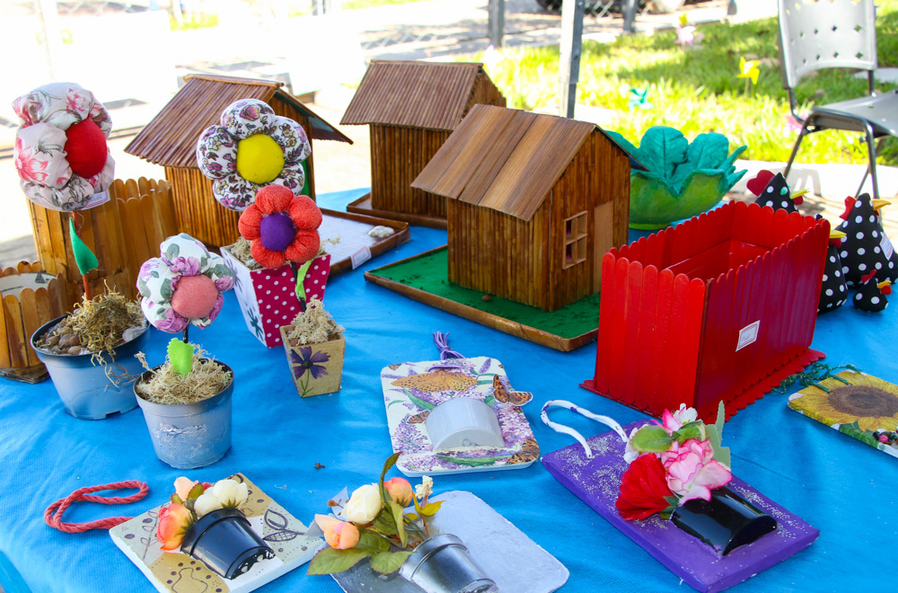 CAPS II realiza Bazar solidário com peças e artesanatos produzidos pelos usuários do serviço