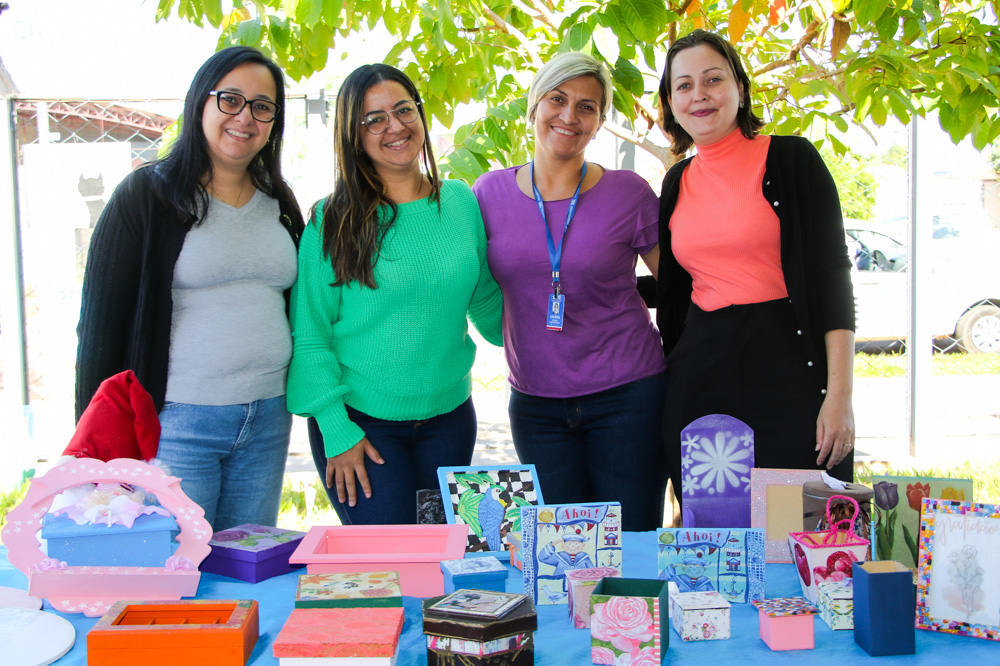 CAPS II realiza Bazar solidário com peças e artesanatos produzidos pelos usuários do serviço