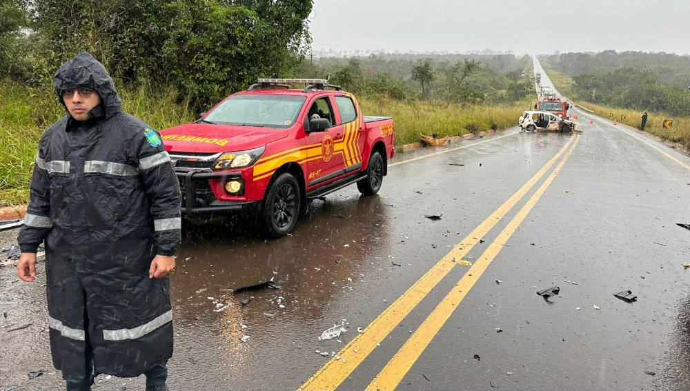 Acidente mata duas pessoas e deixa uma ferida na MS-395 em Bataguassu Acidente mata duas pessoas e deixa uma ferida na MS-395 em Bataguassu
