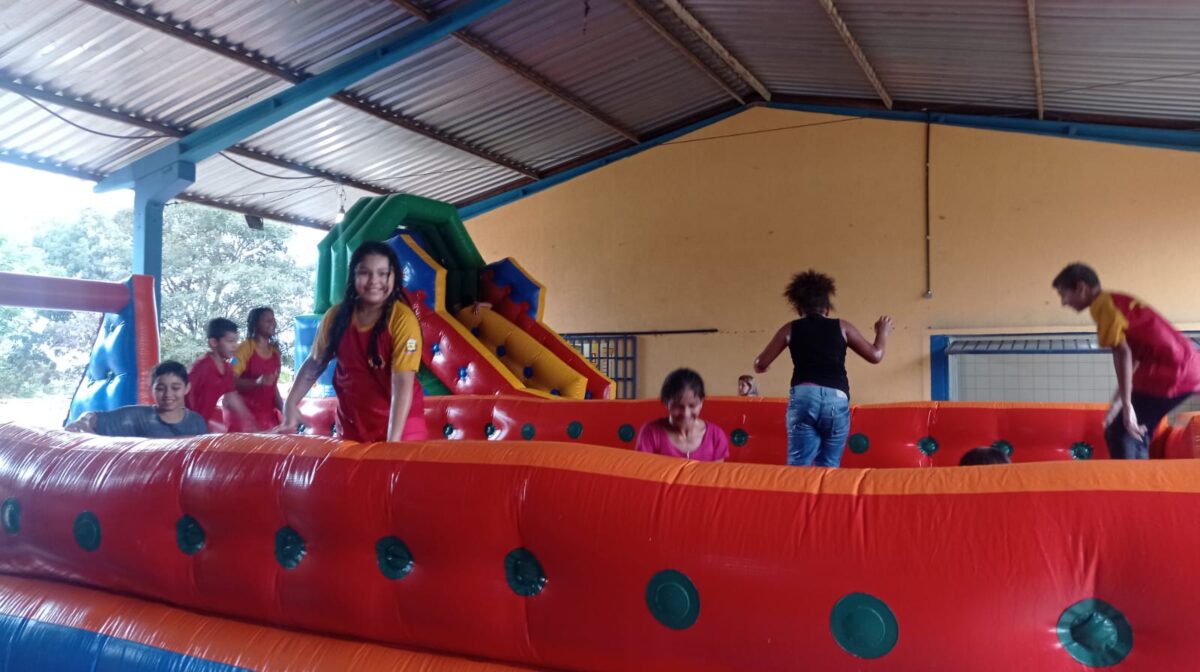 Assistência Social reforça campanha contra o trabalho infantil com palestras e brincadeiras em Ribas do Rio Pardo Assistência Social reforça campanha contra o trabalho infantil com palestras e brincadeiras em Ribas do Rio Pardo