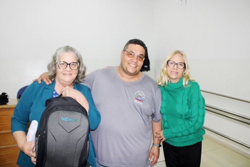 Educação Inovadora e Inclusiva: Brasilândia entrega 80 chromebooks