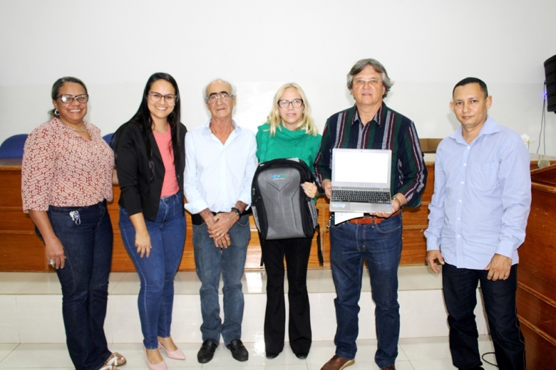 Educação Inovadora e Inclusiva: Brasilândia entrega 80 chromebooks