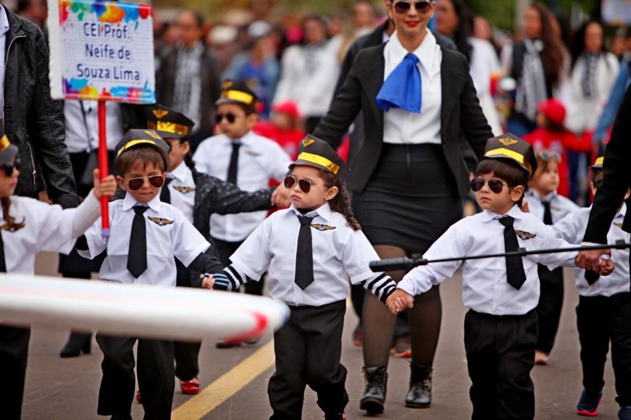 Desfile Cívico em comemoração aos 108 anos de Três Lagoas leva 6 mil pessoas para a Esplanada NOB