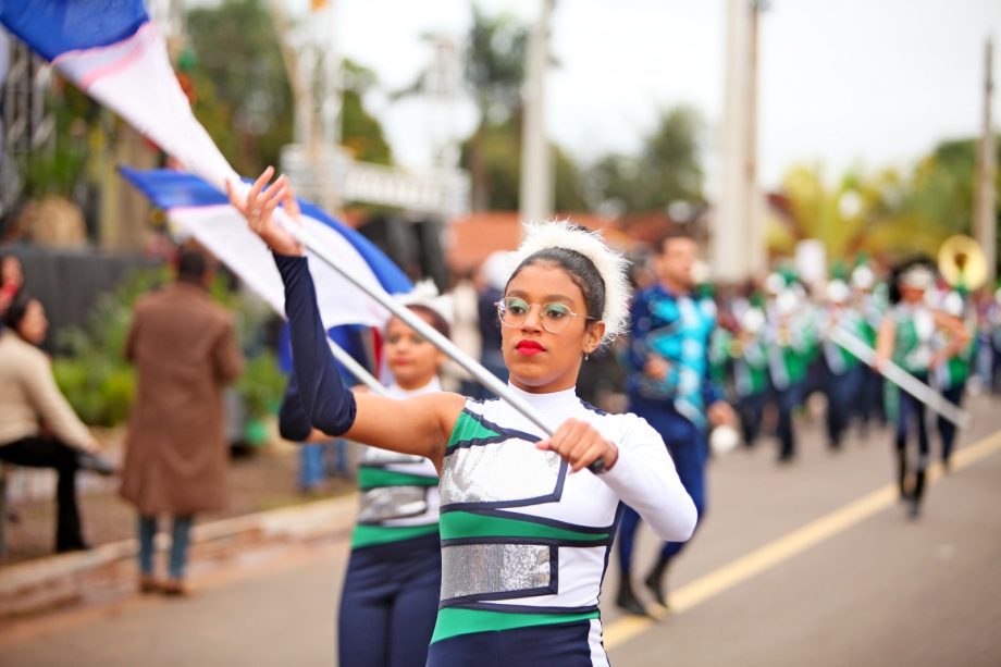 Desfile Cívico em comemoração aos 108 anos de Três Lagoas leva 6 mil pessoas para a Esplanada NOB