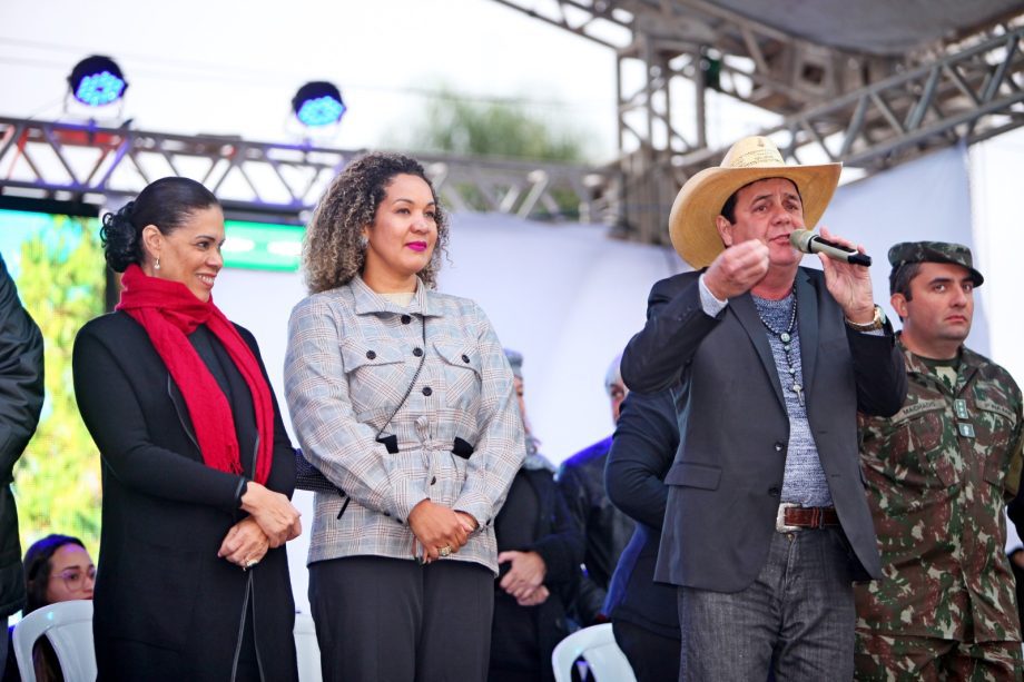 Desfile Cívico em comemoração aos 108 anos de Três Lagoas leva 6 mil pessoas para a Esplanada NOB