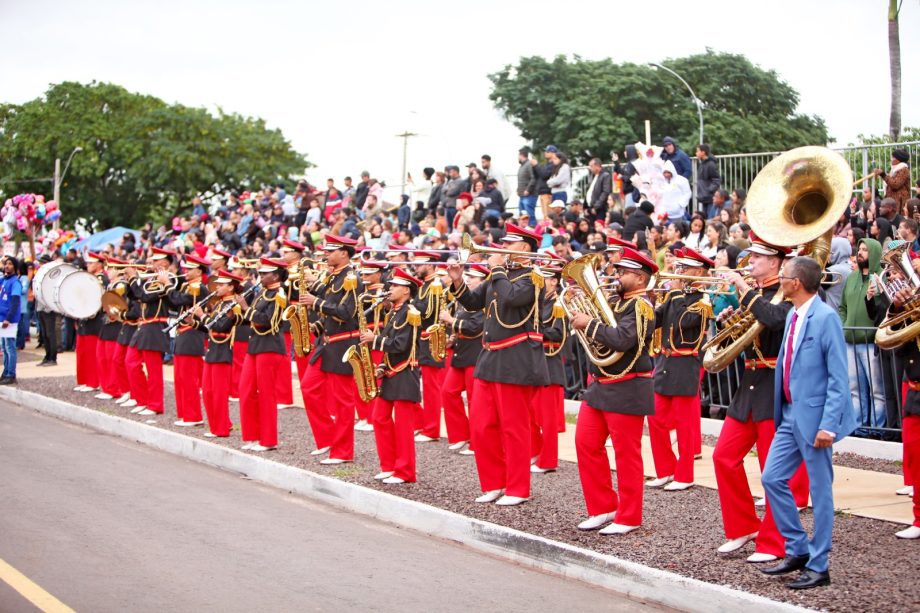 Desfile Cívico em comemoração aos 108 anos de Três Lagoas leva 6 mil pessoas para a Esplanada NOB