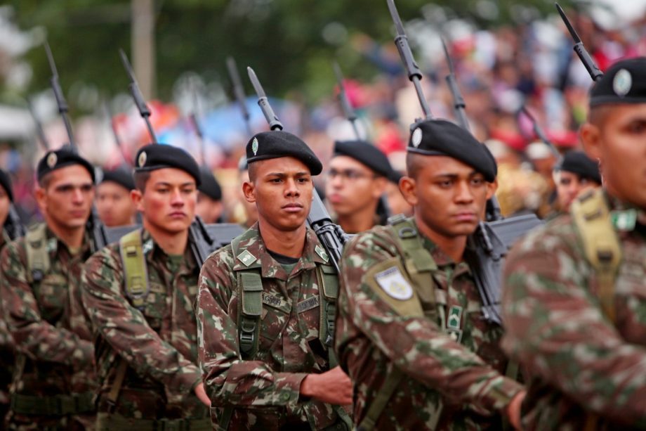 Desfile Cívico em comemoração aos 108 anos de Três Lagoas leva 6 mil pessoas para a Esplanada NOB