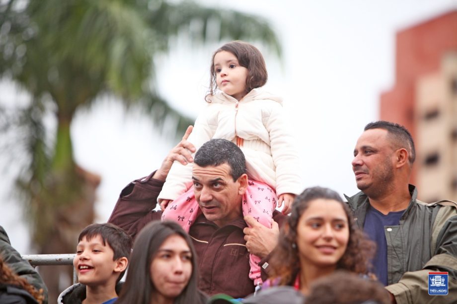 Desfile Cívico em comemoração aos 108 anos de Três Lagoas leva 6 mil pessoas para a Esplanada NOB