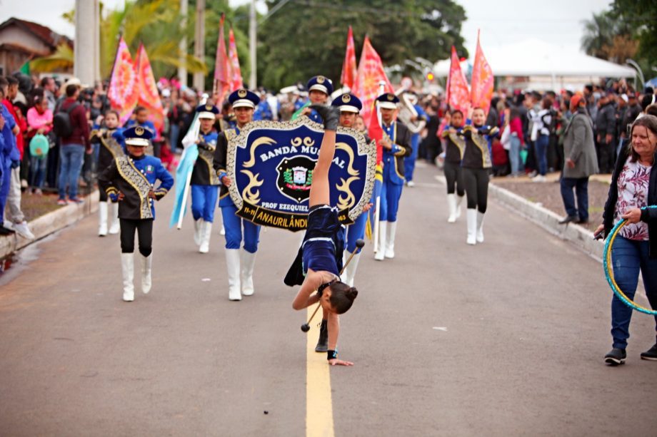 Desfile Cívico em comemoração aos 108 anos de Três Lagoas leva 6 mil pessoas para a Esplanada NOB