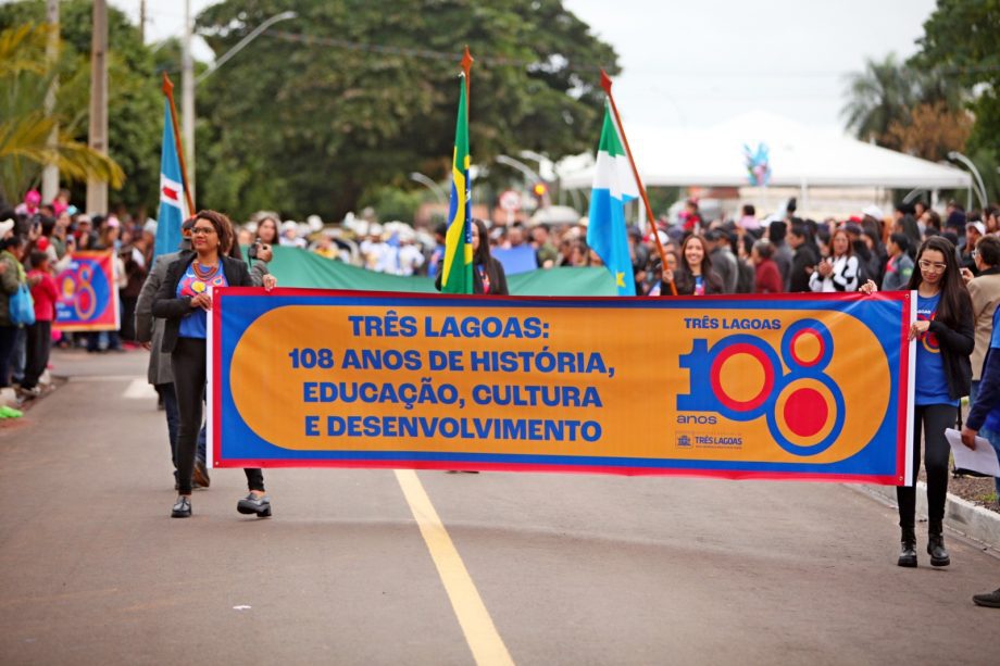 Desfile Cívico em comemoração aos 108 anos de Três Lagoas leva 6 mil pessoas para a Esplanada NOB