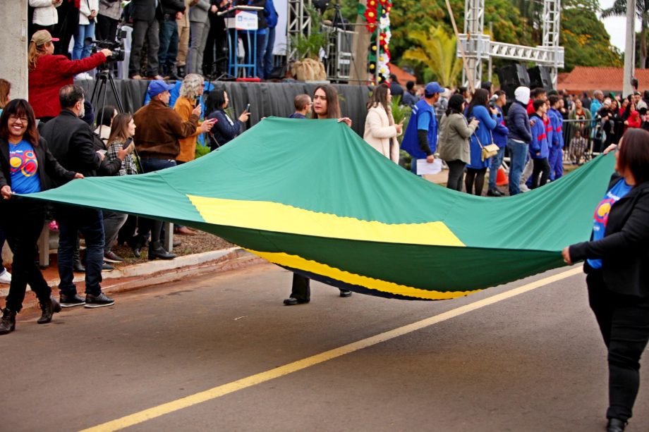 Desfile Cívico em comemoração aos 108 anos de Três Lagoas leva 6 mil pessoas para a Esplanada NOB