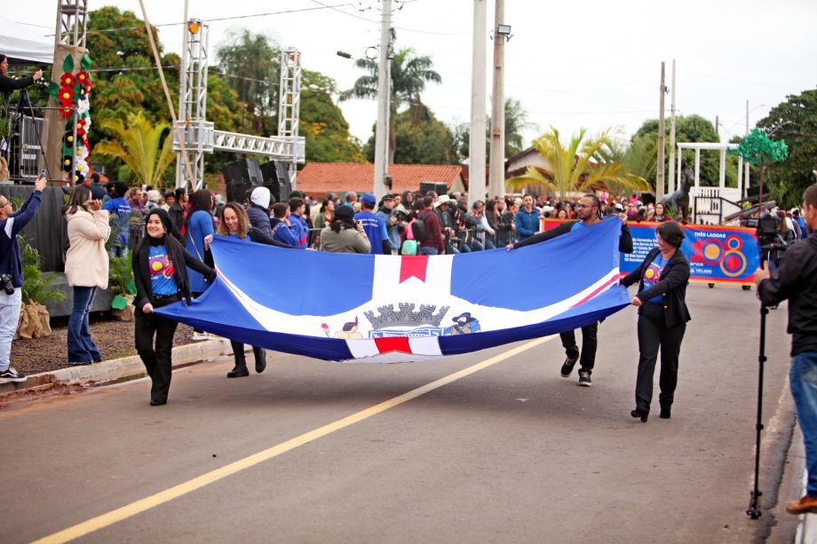 Desfile Cívico em comemoração aos 108 anos de Três Lagoas leva 6 mil pessoas para a Esplanada NOB