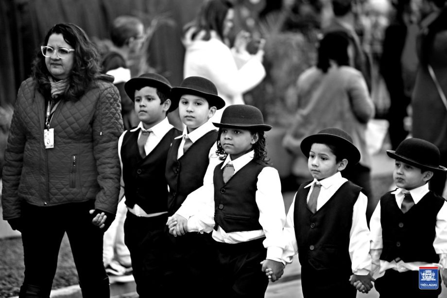 Desfile Cívico em comemoração aos 108 anos de Três Lagoas leva 6 mil pessoas para a Esplanada NOB