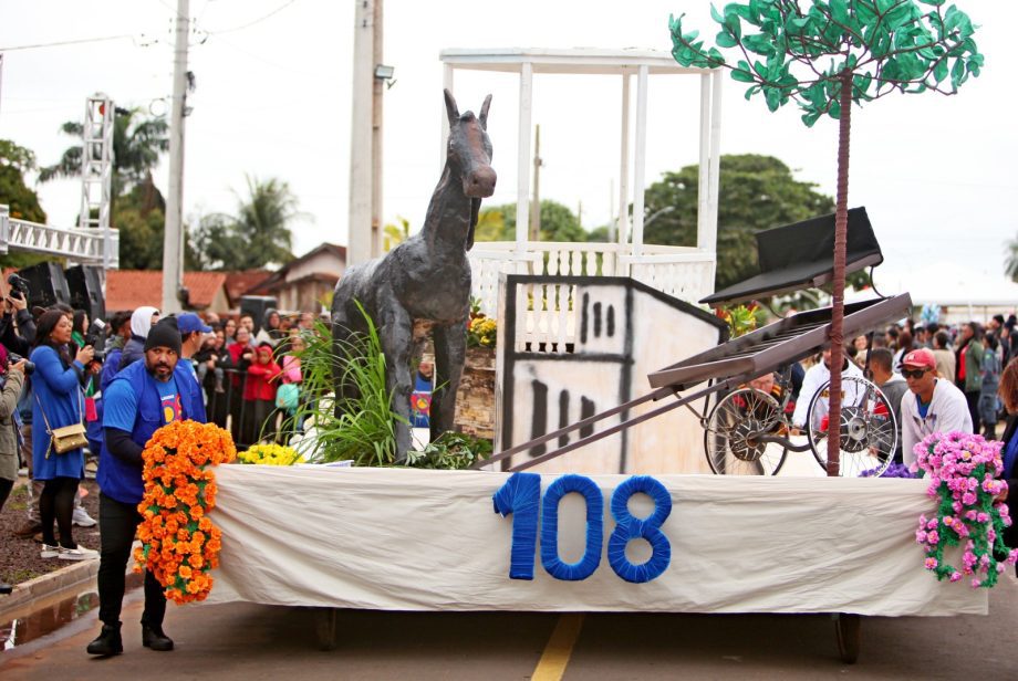 Desfile Cívico em comemoração aos 108 anos de Três Lagoas leva 6 mil pessoas para a Esplanada NOB