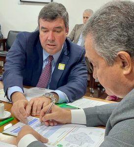 Em Brasília, governador garante recursos para obras prioritárias ao desenvolvimento de MS Em Brasília, governador garante recursos para obras prioritárias ao desenvolvimento de MS