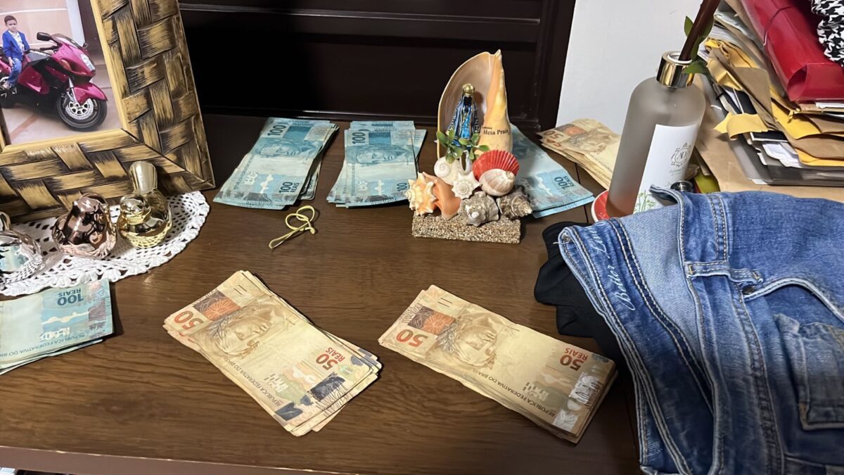 Polícia Federal atua contra associação criminosa de contrabandistas Polícia Federal atua contra associação criminosa de contrabandistas
