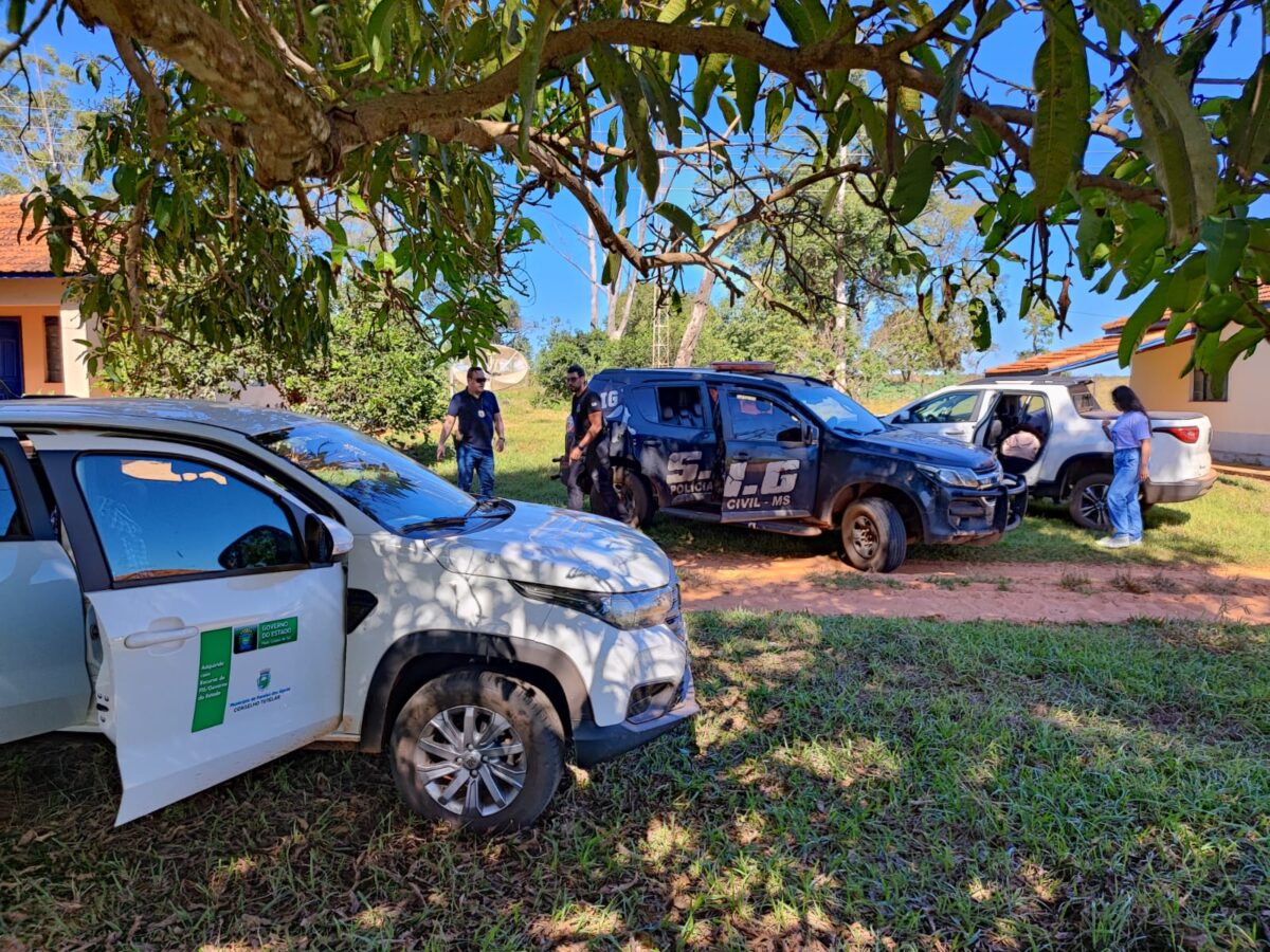 Polícia Civil realiza prisão em flagrante de homem que mantinha a companheira em cárcere privado, em Água Clara Polícia Civil realiza prisão em flagrante de homem que mantinha a companheira em cárcere privado, em Água Clara
