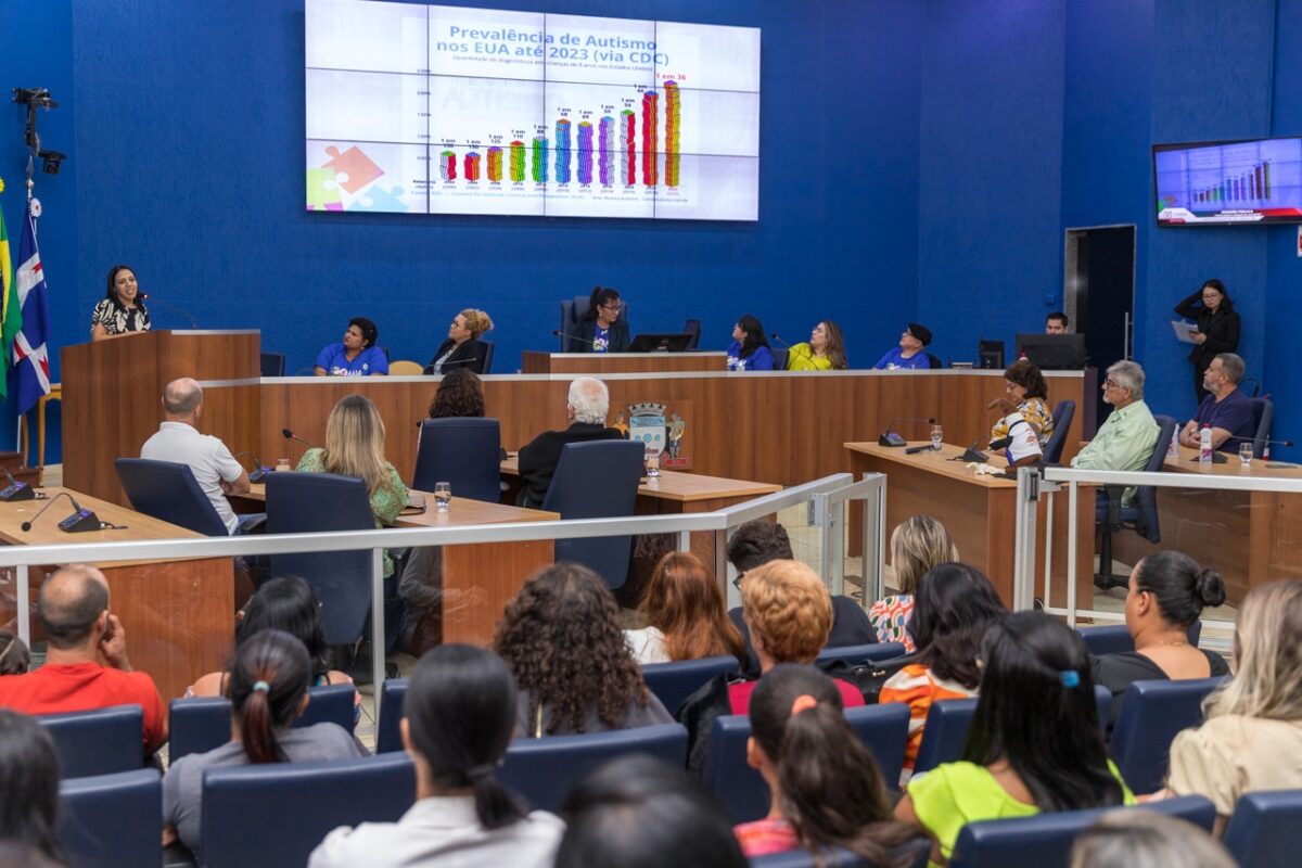 Câmara promove palestras sobre transtorno do espectro autista (TEA) Câmara promove palestras sobre transtorno do espectro autista (TEA)