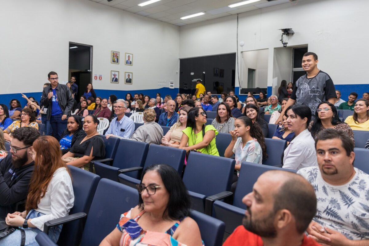 Câmara promove palestras sobre transtorno do espectro autista (TEA) Câmara promove palestras sobre transtorno do espectro autista (TEA)