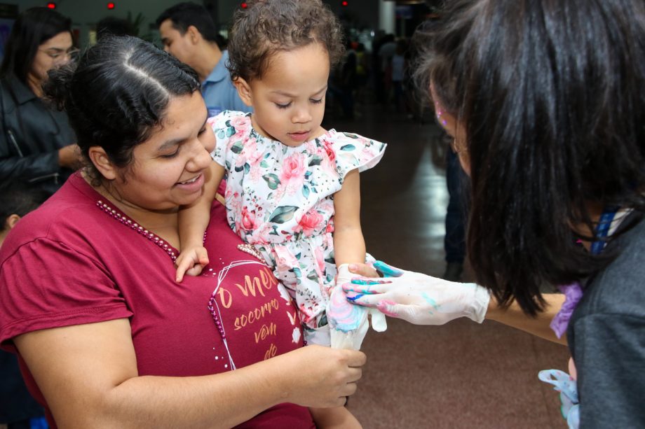 Com mais de 300 pessoas abordadas, ação alusiva ao Dia de Combate à Agressão Infantil supera expectativas