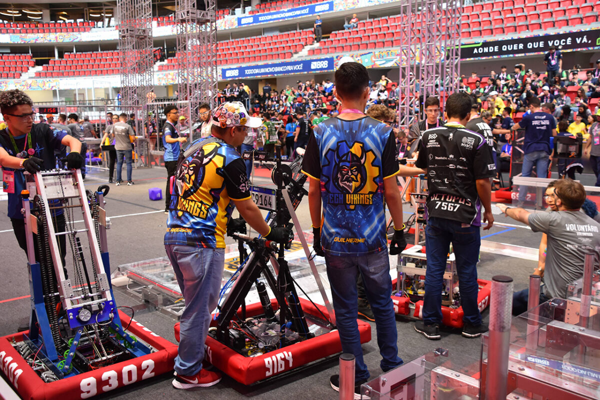 Cinco equipes de MS vão disputar torneio de robótica no Rio de Janeiro