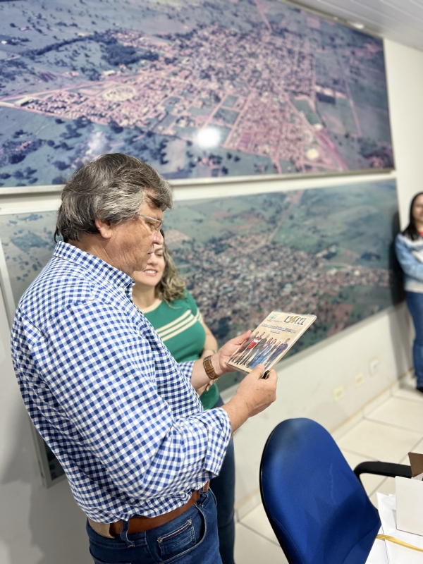 Servidores do Município de Brasilândia concluem curso de Gestão Pública