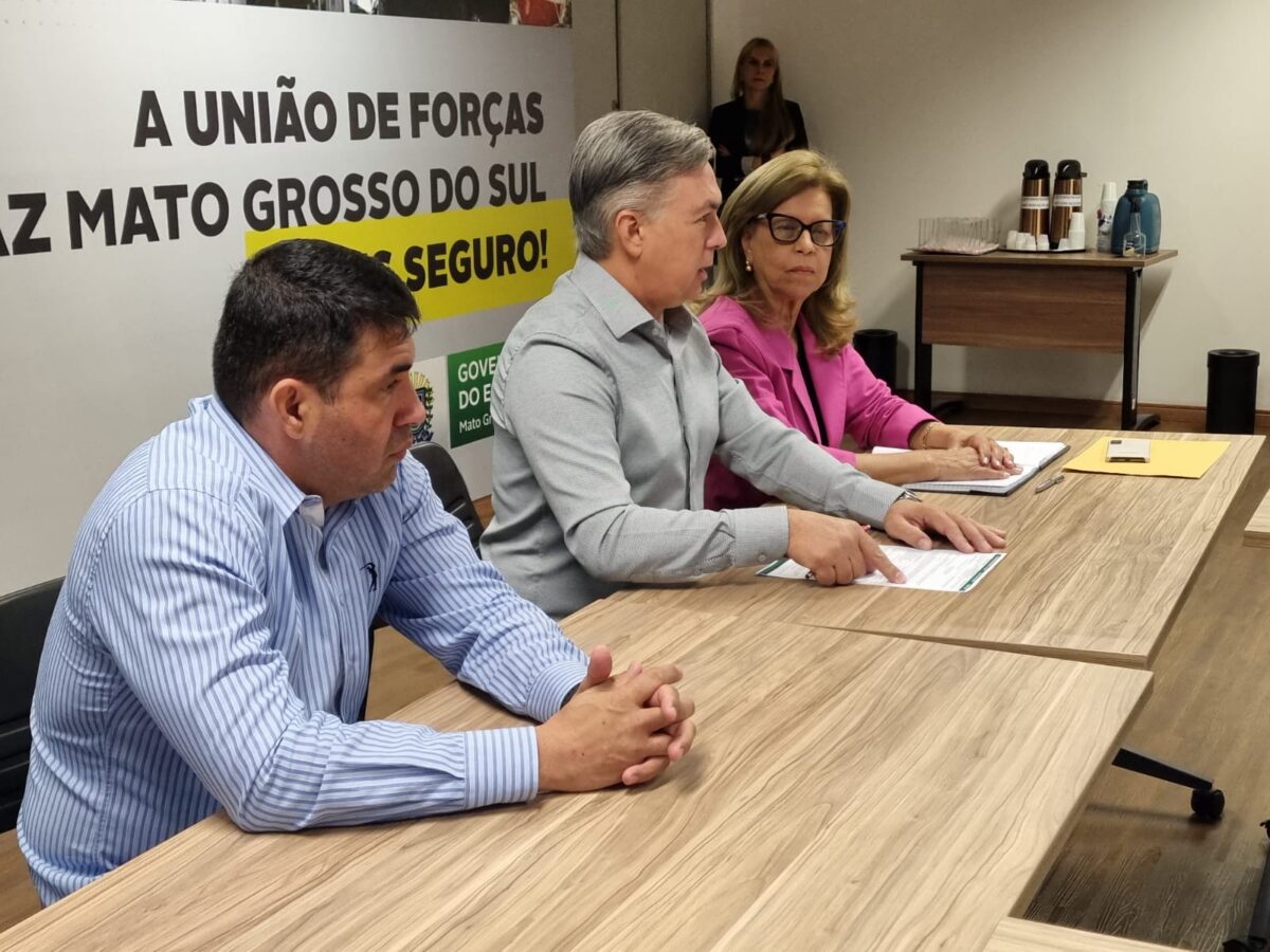 Diretoria que comandará o Cetran pelos próximos dois anos é empossada pelo secretário de Segurança