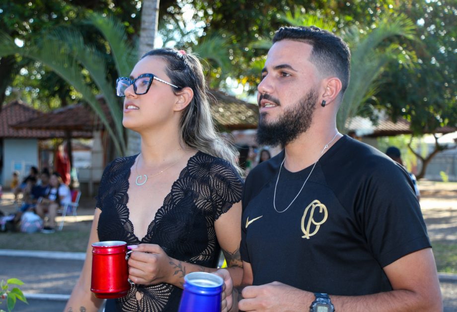 SUCESSO DE PÚBLICO- Primeira edição do Tardezinha leva mais de 2 mil pessoas no Balneário