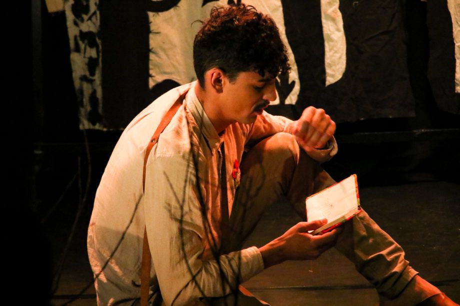 Espetáculo teatral inclusivo para surdos emociona e marca o aniversário de 4 anos da Central de Intérprete de Libras em Três Lagoas