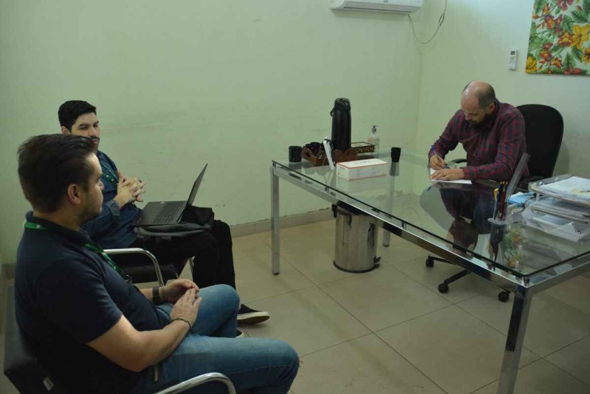 Em reunião, Prefeitura e Sindicato Rural organizam edição do Programa Sorrindo no Campo em Bataguassu