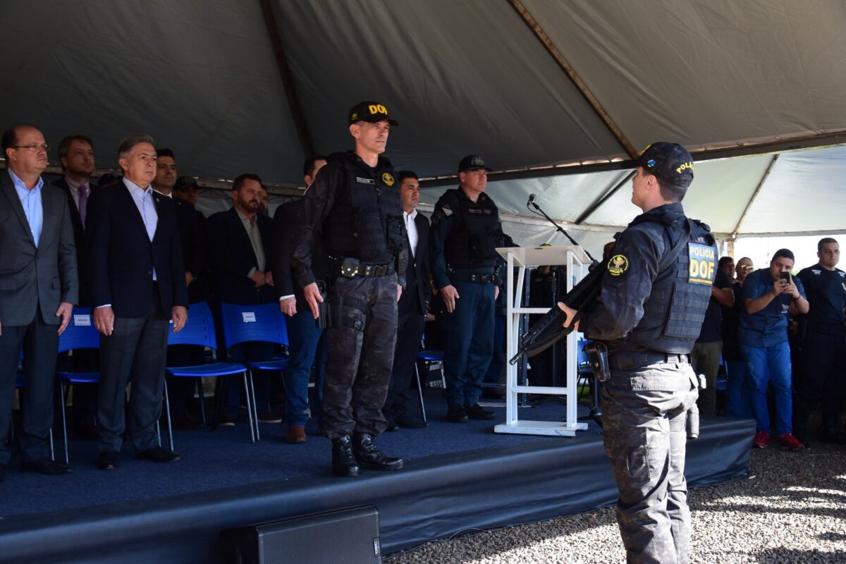 DOF entrega Medalha Águia da Fronteira a 32 autoridades civis e militares DOF entrega Medalha Águia da Fronteira a 32 autoridades civis e militares