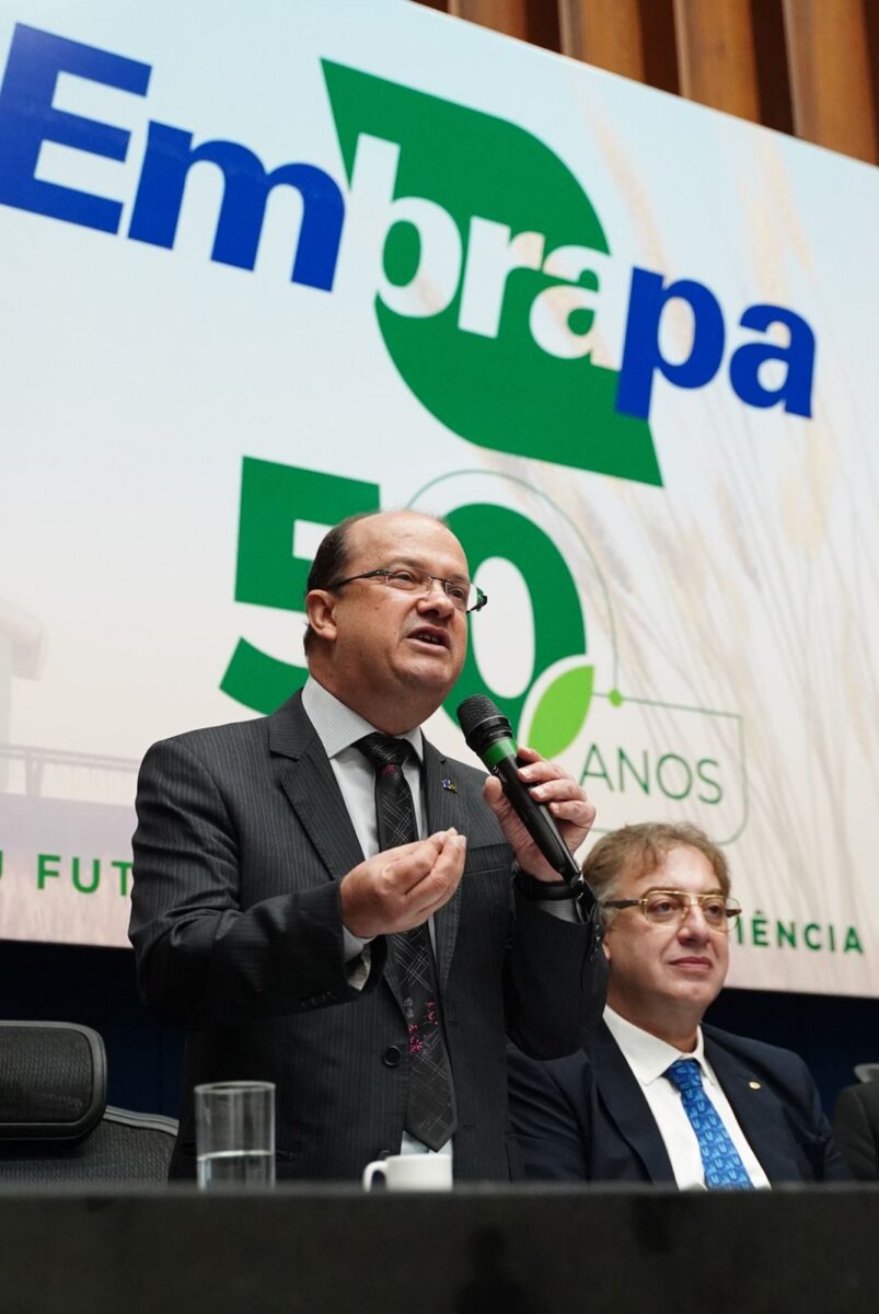 Importância de pesquisadores para desenvolvimento da agropecuária de MS é ressaltada nos 50 anos da Embrapa