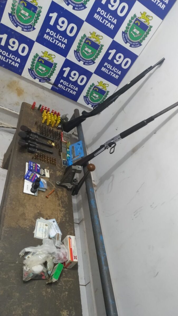 Polícia Militar apreende armas de fogo e munições após atender briga de casal em Três Lagoas