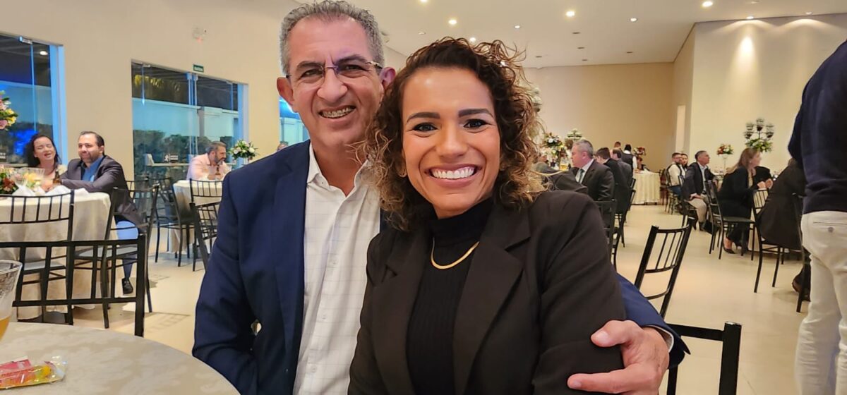 AJE/TL empossa novo presidente e celebra “Melhores do Ano” de 2023 AJE/TL empossa novo presidente e celebra “Melhores do Ano” de 2023