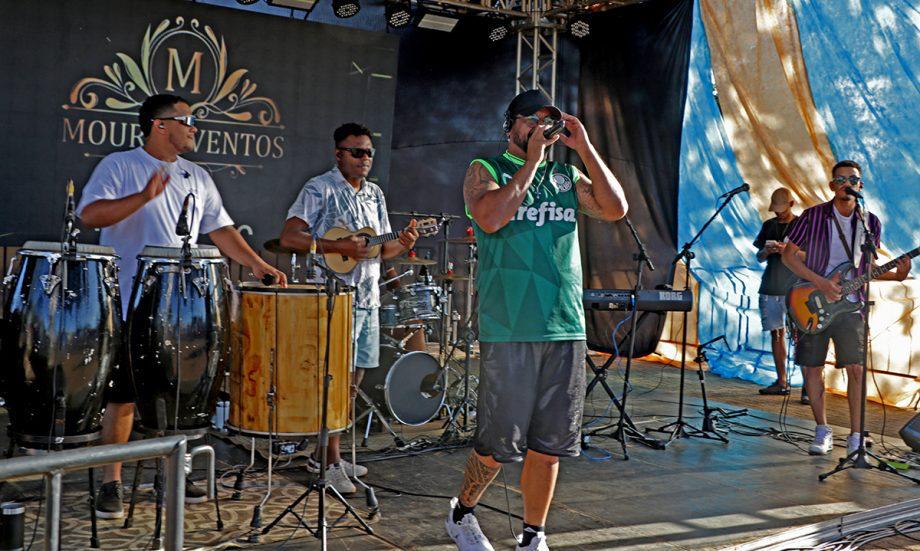 TARDEZINHA NO BALNEÁRIO – Segundo domingo supera público da semana passada e população pede mais TARDEZINHA NO BALNEÁRIO – Segundo domingo supera público da semana passada e população pede mais